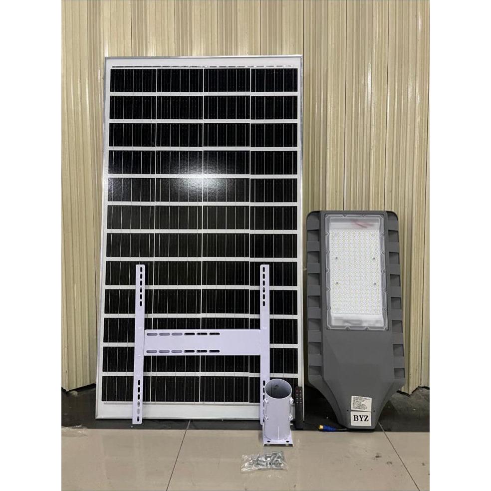 pju lampu jalan LED solar 180w mata osram / lampu pju solar panel two in one mata chips osram - PJU 