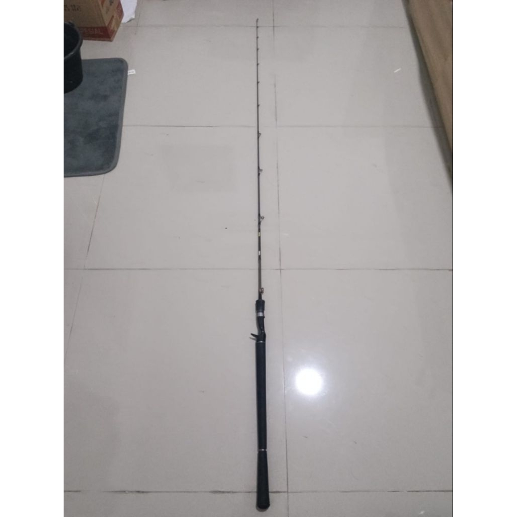 Second Mulus Rod jigging OH Graphiteleader Spada : 6505XC-62UL 6,2" lure : 1-3 oz. PE 0,6-1,5