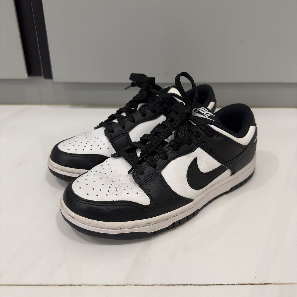 Nike Dunk Low Panda Black White Retro Size 37.5 Sneakers Second