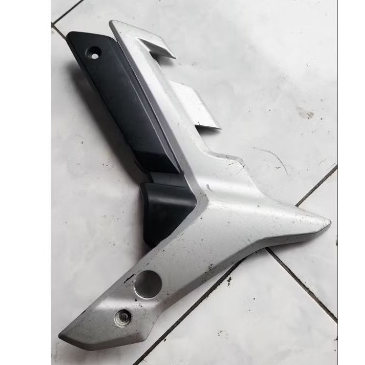 Cover pivot sebelah kiri Honda CS 1 CS1 CS one Original Second