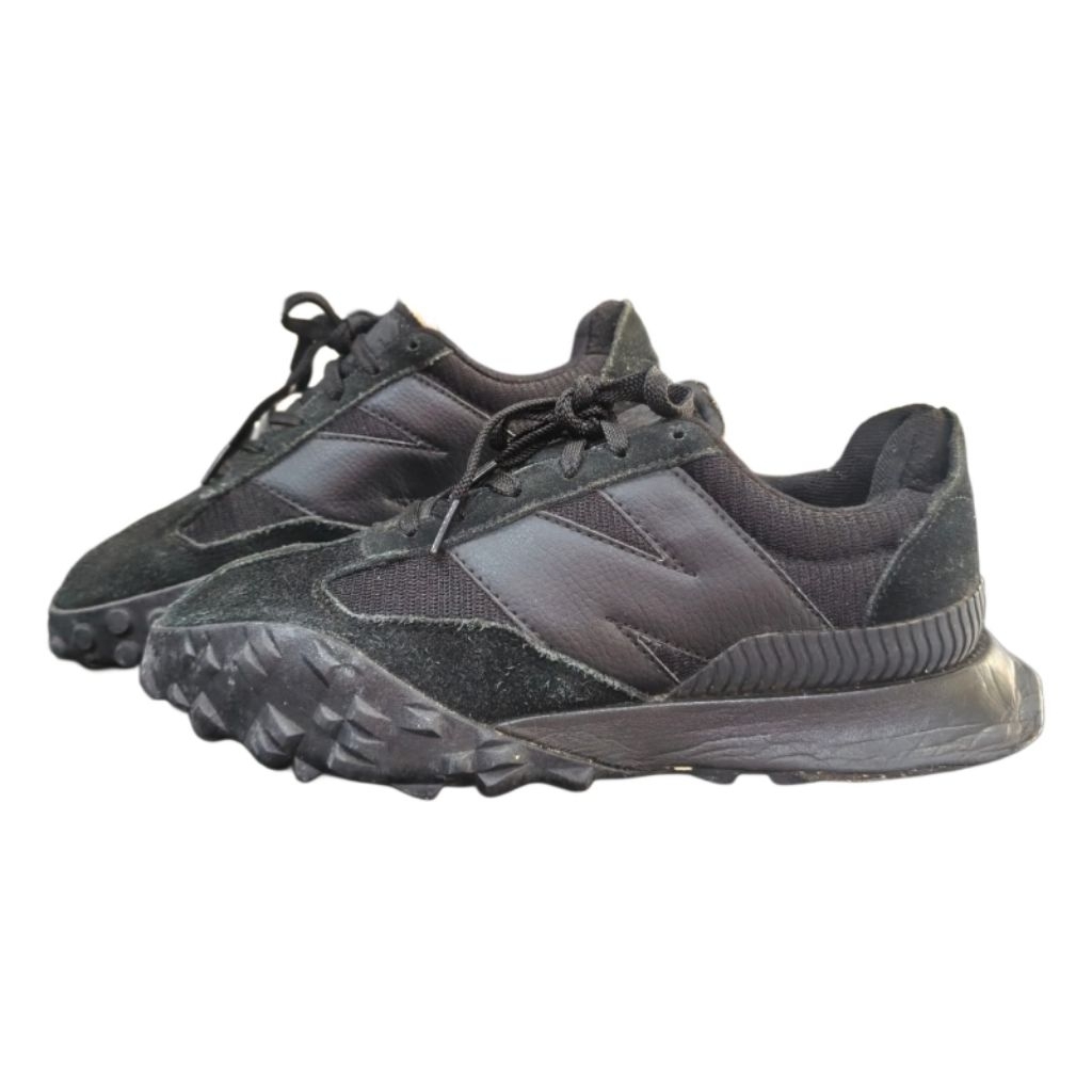 SEPATU SEKEN_XC72 TRIPLE BLACK - 41.5