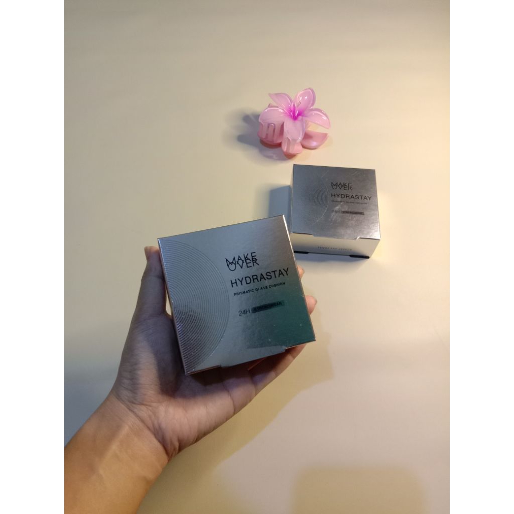 MAKE OVER CUSHION HYDRASTAY