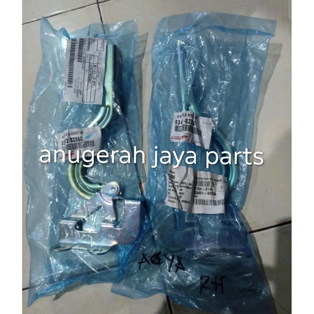 Engsel Kap Mesin Agya Ayla 2014-2022 Original