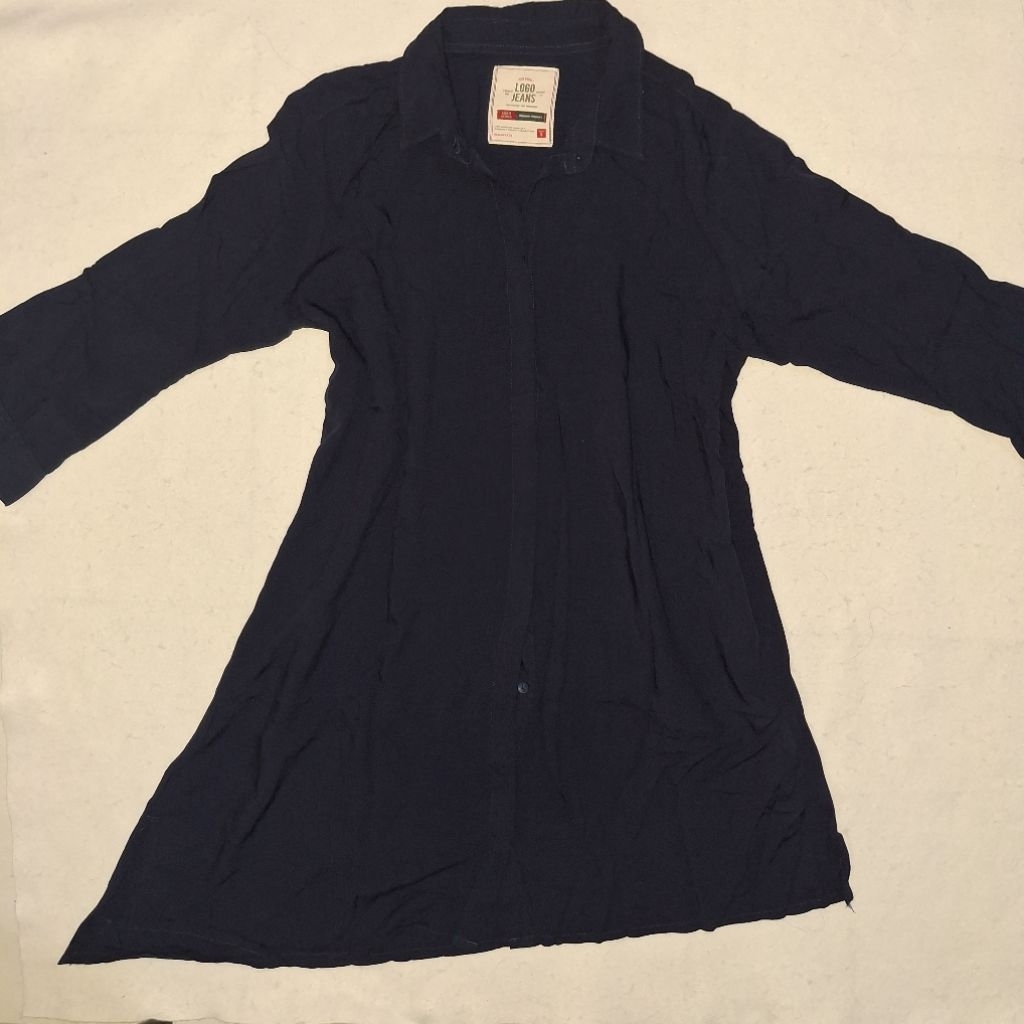 PRELOVED KEMEJA TUNIK RAYON (LOGO JEANS)
