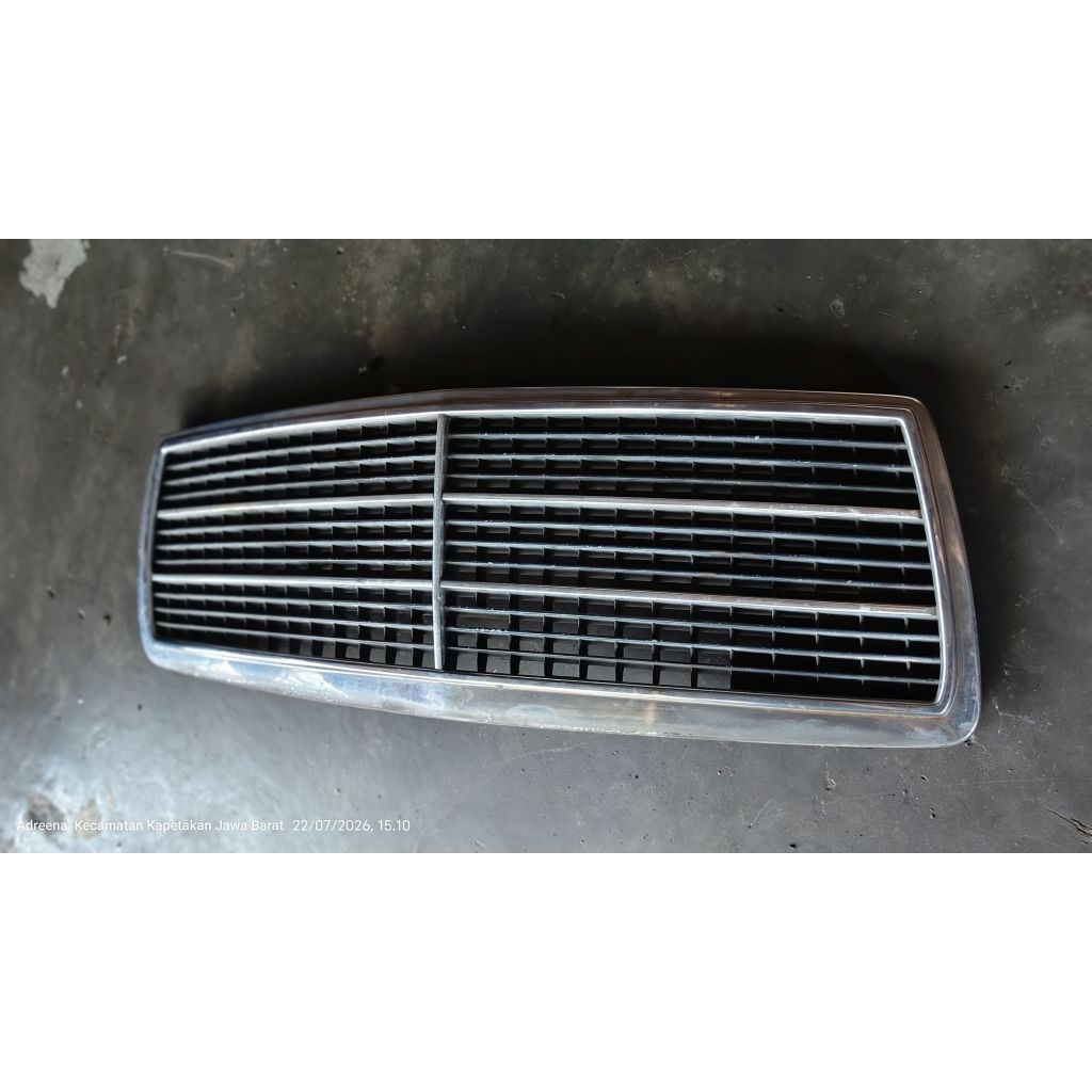 grill depan Mercy C180 C200 C230 W202