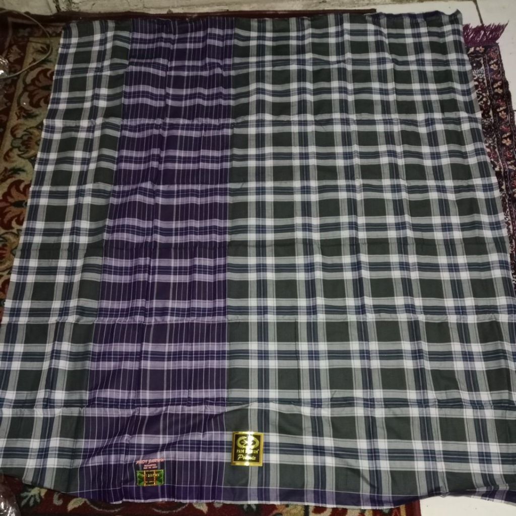 Sarung jadul Padi Djarum Premium 6000 benang (baru)
