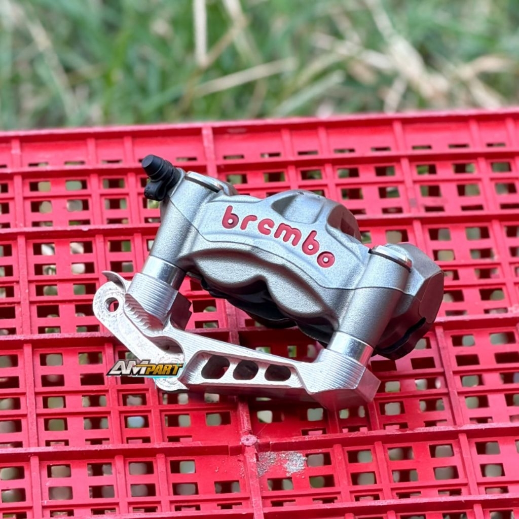 KALIPER BREMBO M50 KIRI ORIGINAL COPOTAN SET BREKET KALIPER M1 SPEED