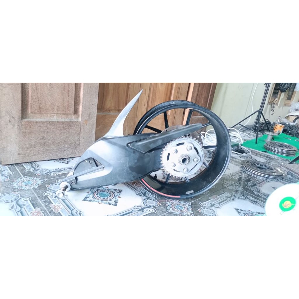 pro arm/single arm moge ducati monster 796