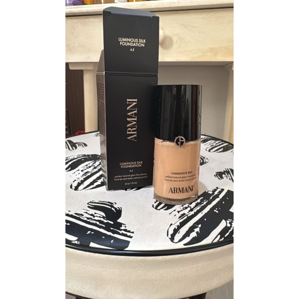 Foundation Armani ori