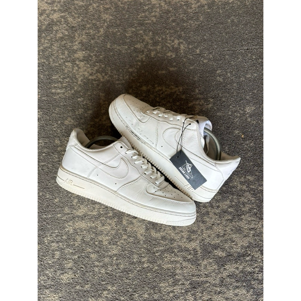 Nike AF one Triple White