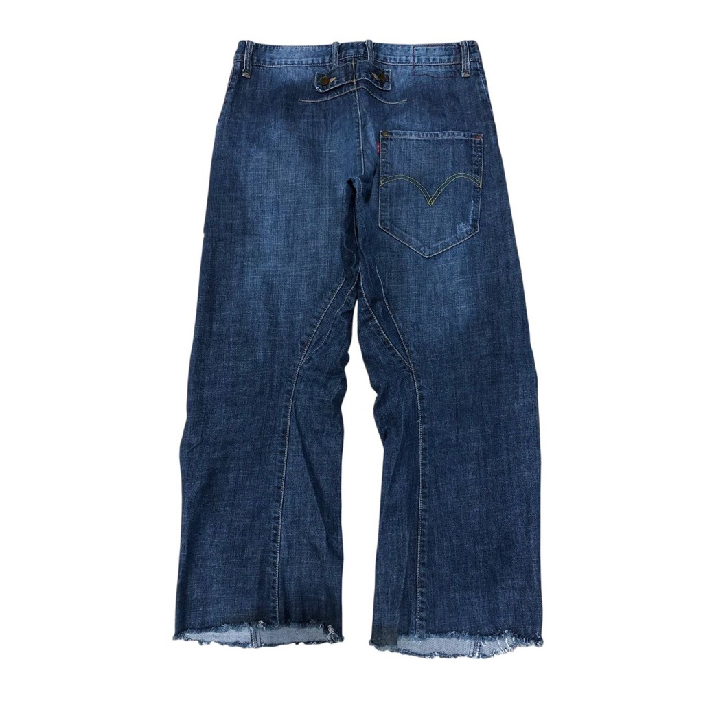 Levis Engineered Buckle Back Baggy Jeans
