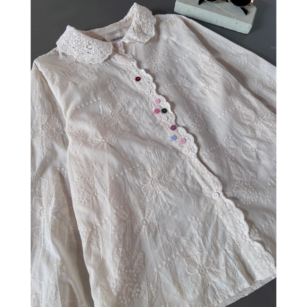 Myrubylicious XANDRA SHIRT KODE 556N | KEMEJA KATUN EMBROIDERY LENGAN PANJANG | ATASAN SANTAI WANITA