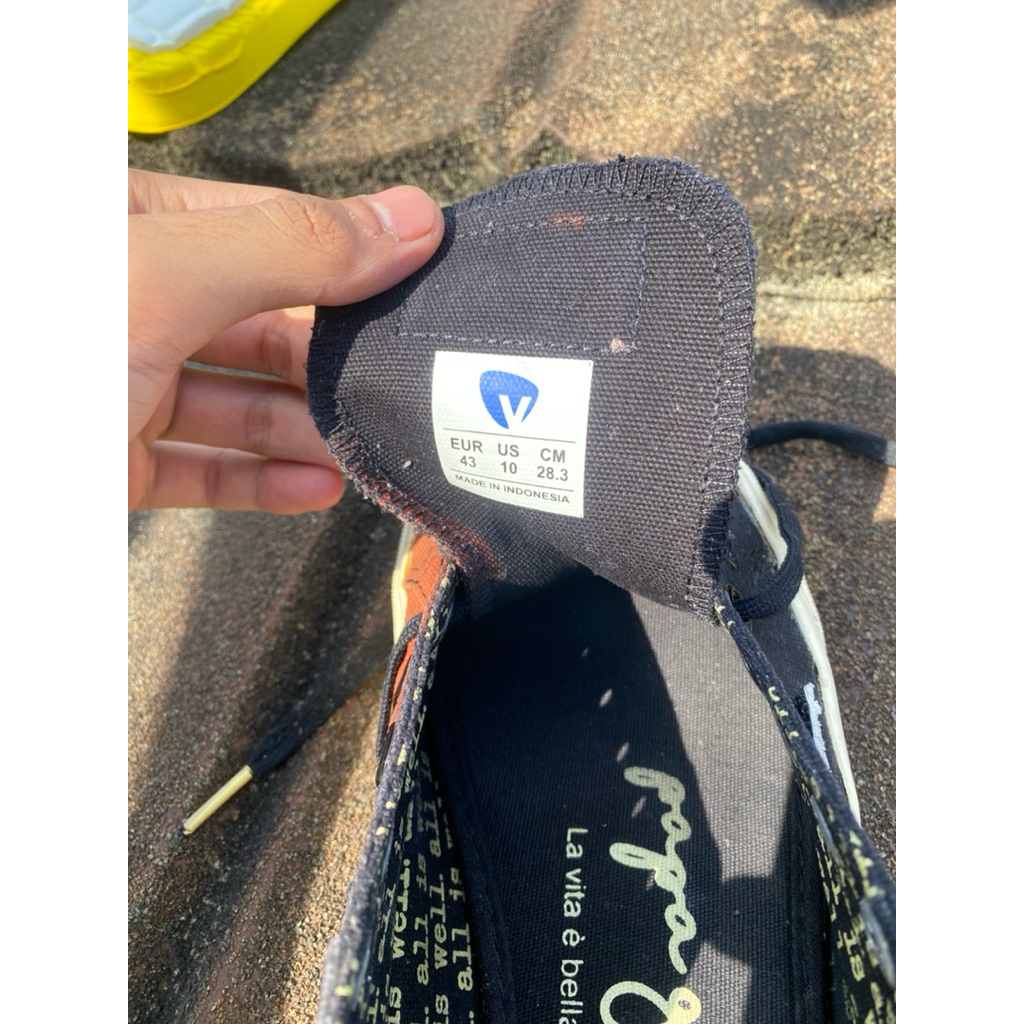 SEPATU VENTELA X EVIL PAPA GADING