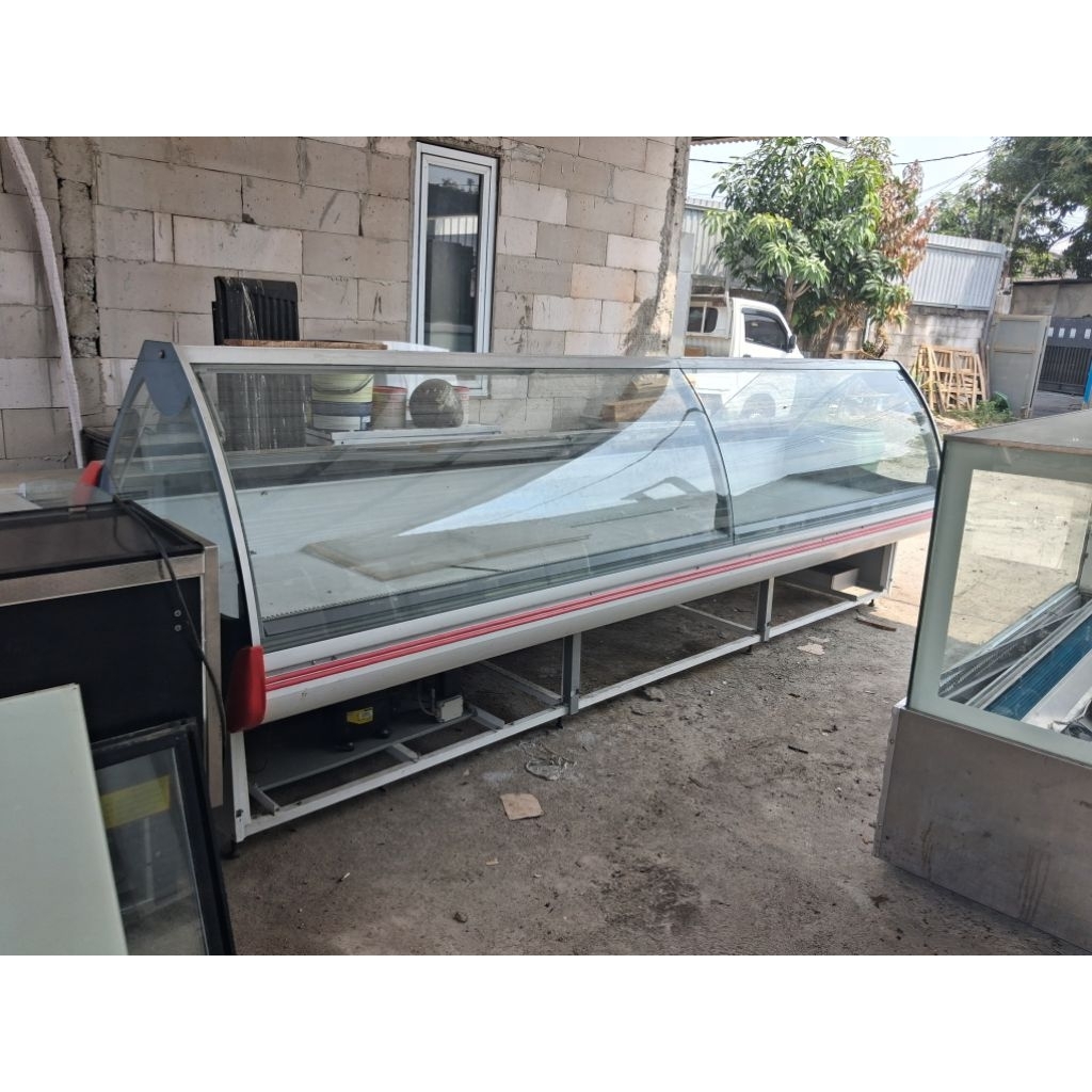 SECOND/BEKAS MEAT SHOWCASE GEA/SUPERMARKET REFRIGERATION CABINET