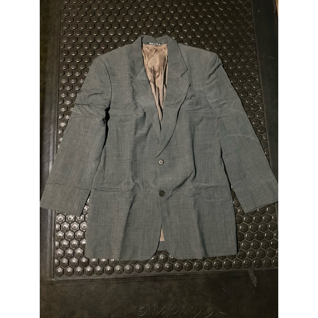 BLAZER JAS SUPER LUXURY GIORGIO ARMANI MADE IN ITALY ABU MEWAH BRANDED