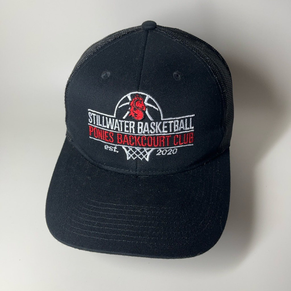 Topi Stillwater Basketball Trucker