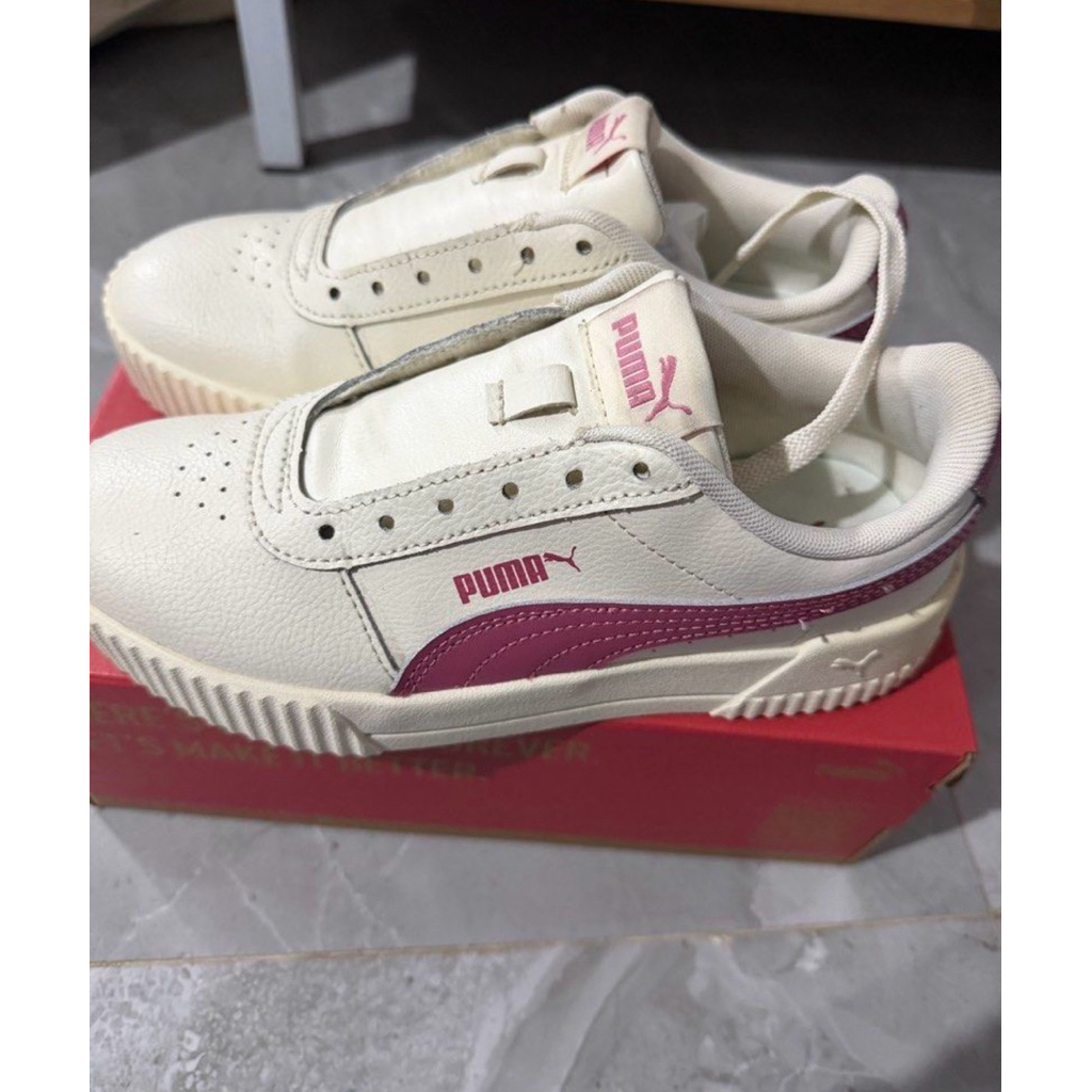 Sepatu Puma Wanita