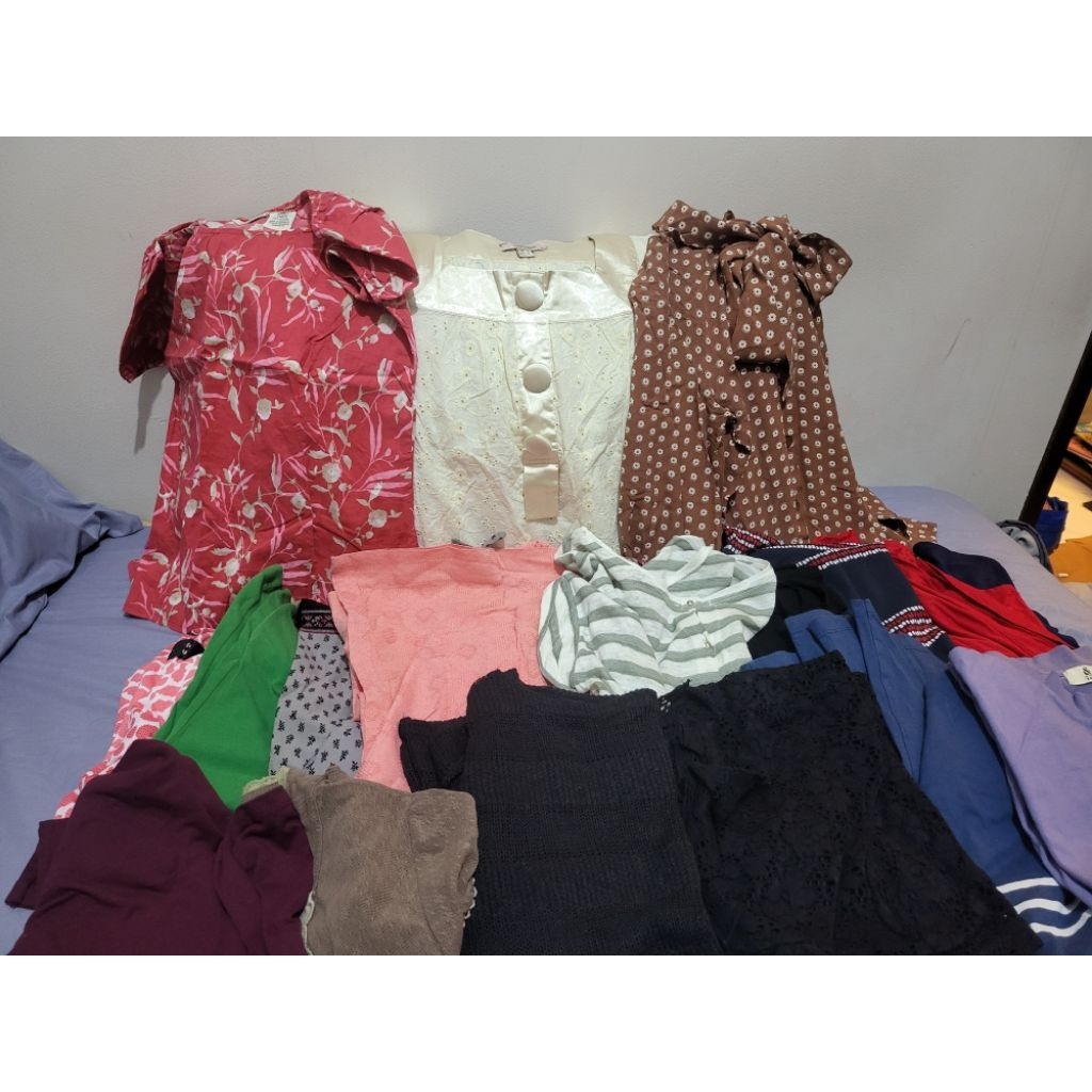 Jual Atasan Blouse Kemeja Kaos Formal Santai Wanita Preloved