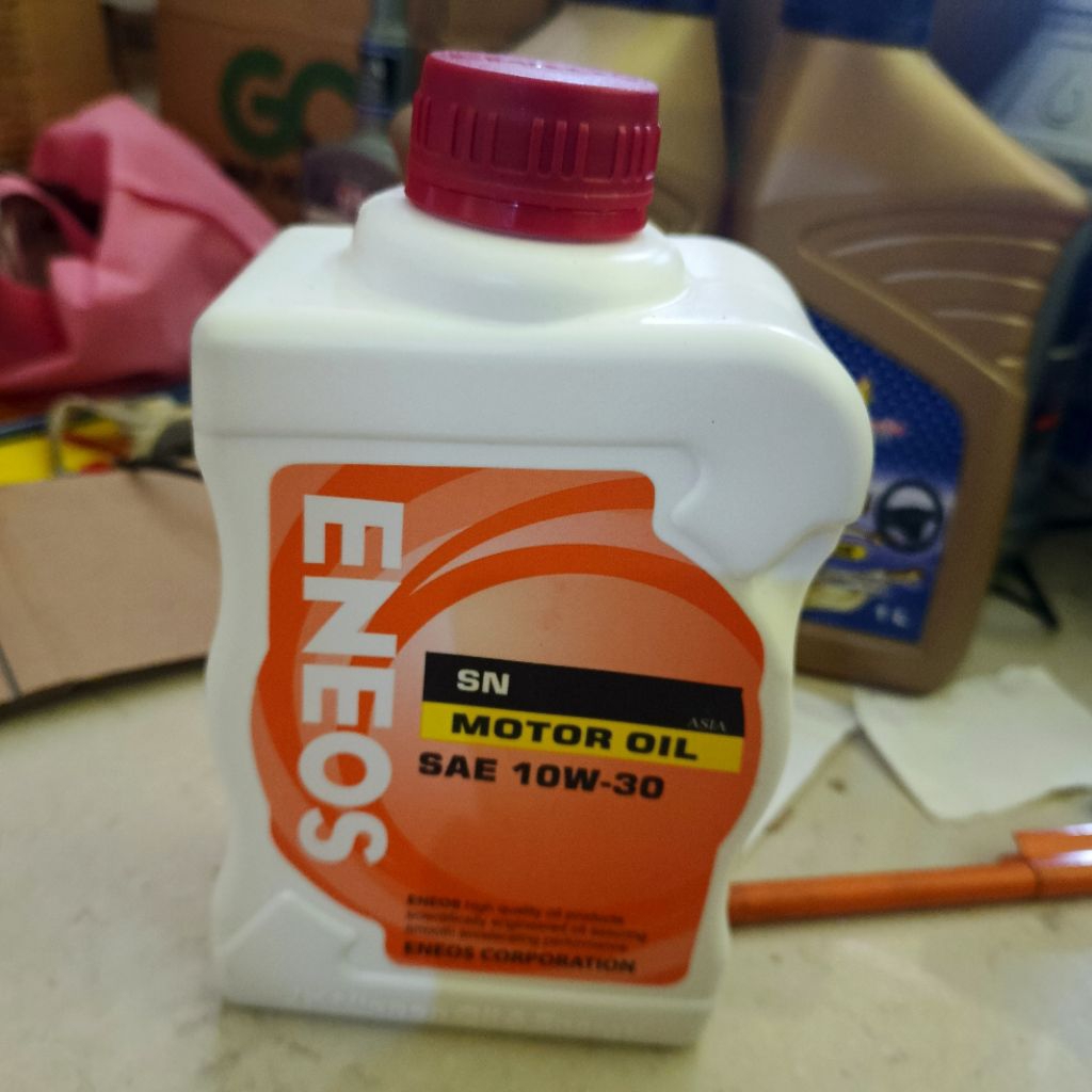 oli motor matic mobil nennsin Eneos 10W-30 original 1 liter