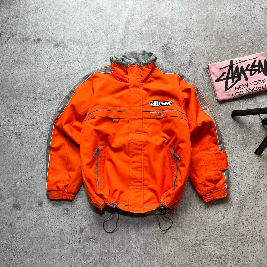 Vintage Jacket Neng ellesee