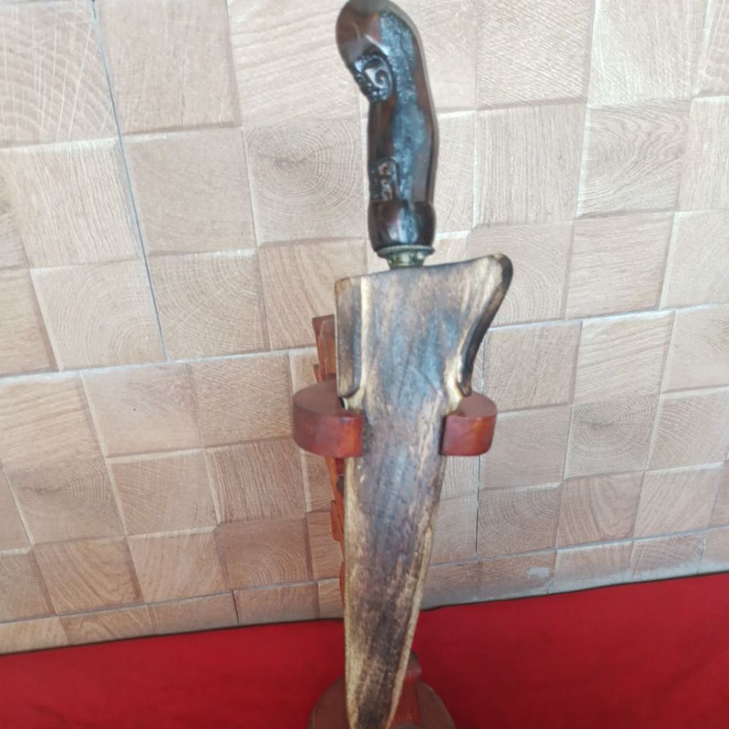 Keris Betok Sombro Pijetan Sepuh,Pamor Wos Wutah