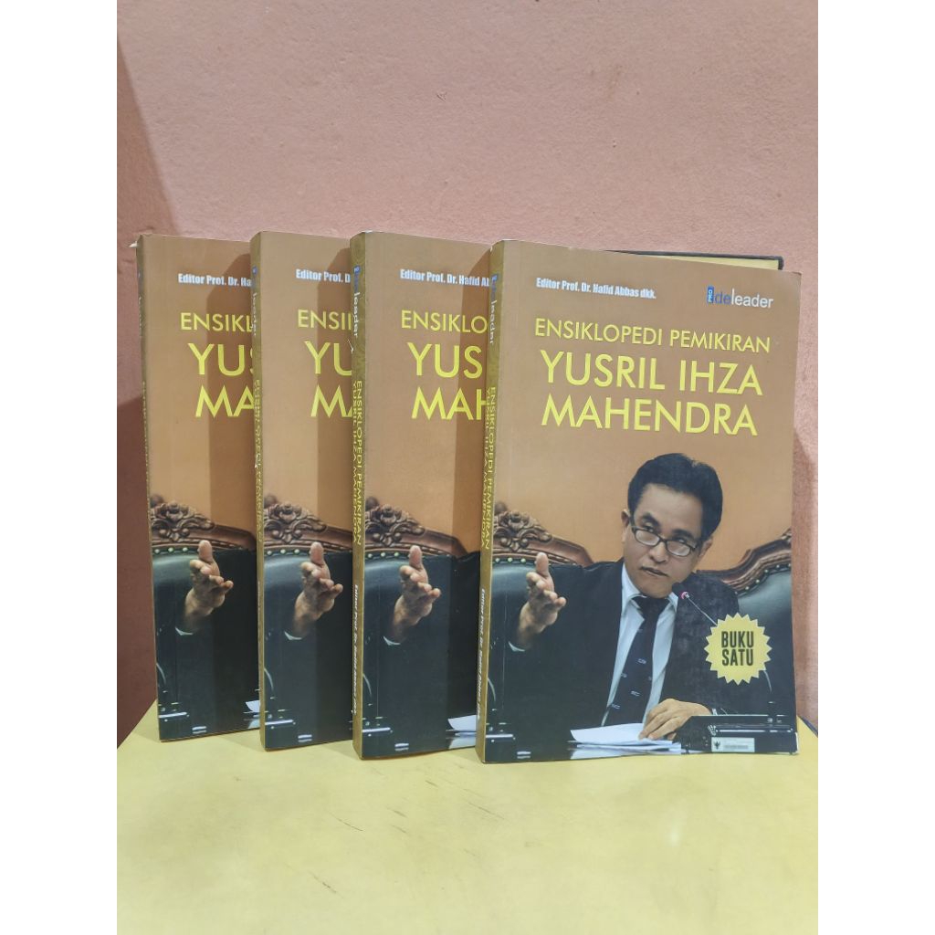 Ensiklopedi pemikiran Yusril Ihza Mahendra 4 buku