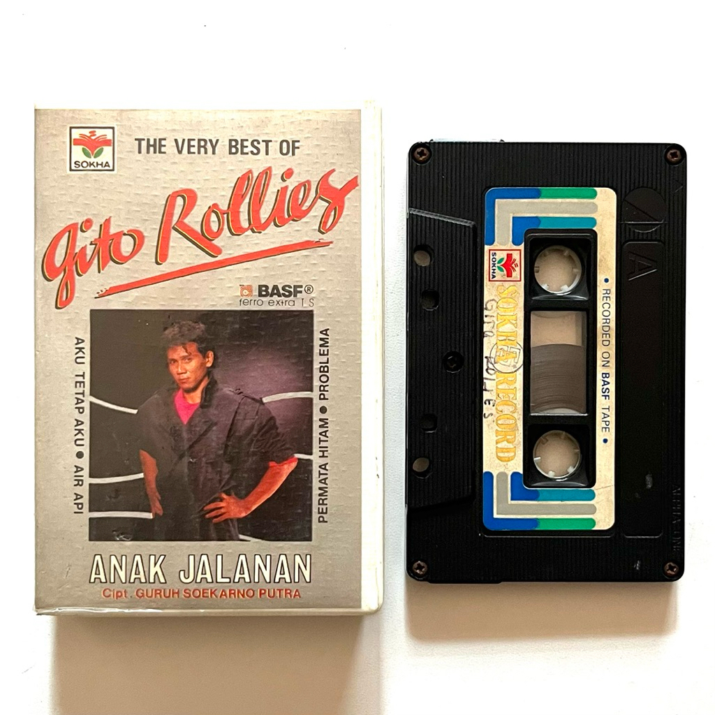 Kaset Pita Gito Rollies - The Very Best of Gito Rollies (SOKHA RECORD)