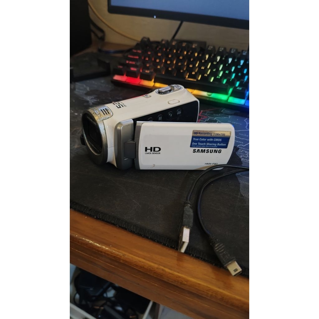 Handycam Samsung HMX-F90