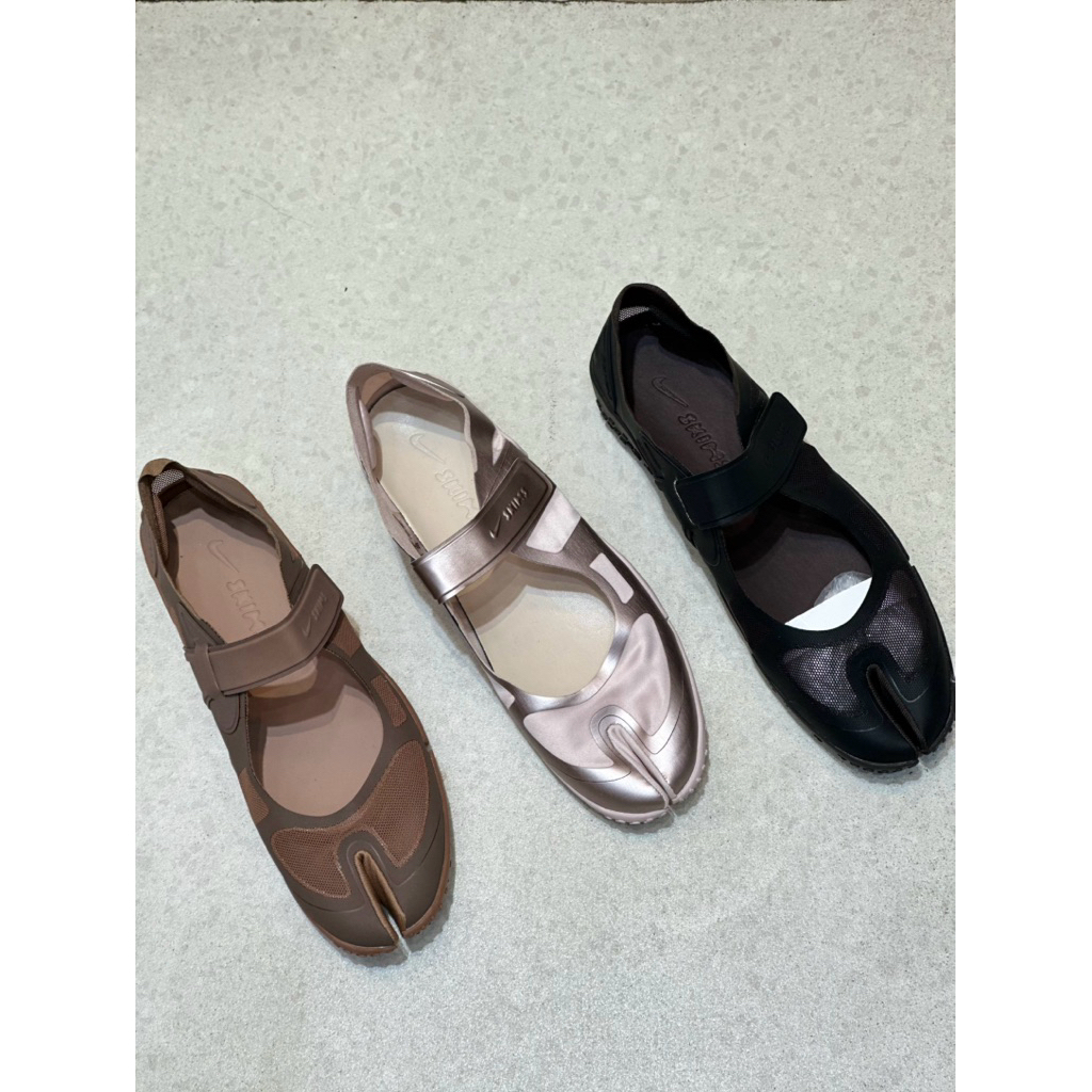 Ballet x Skims slip-on wanita