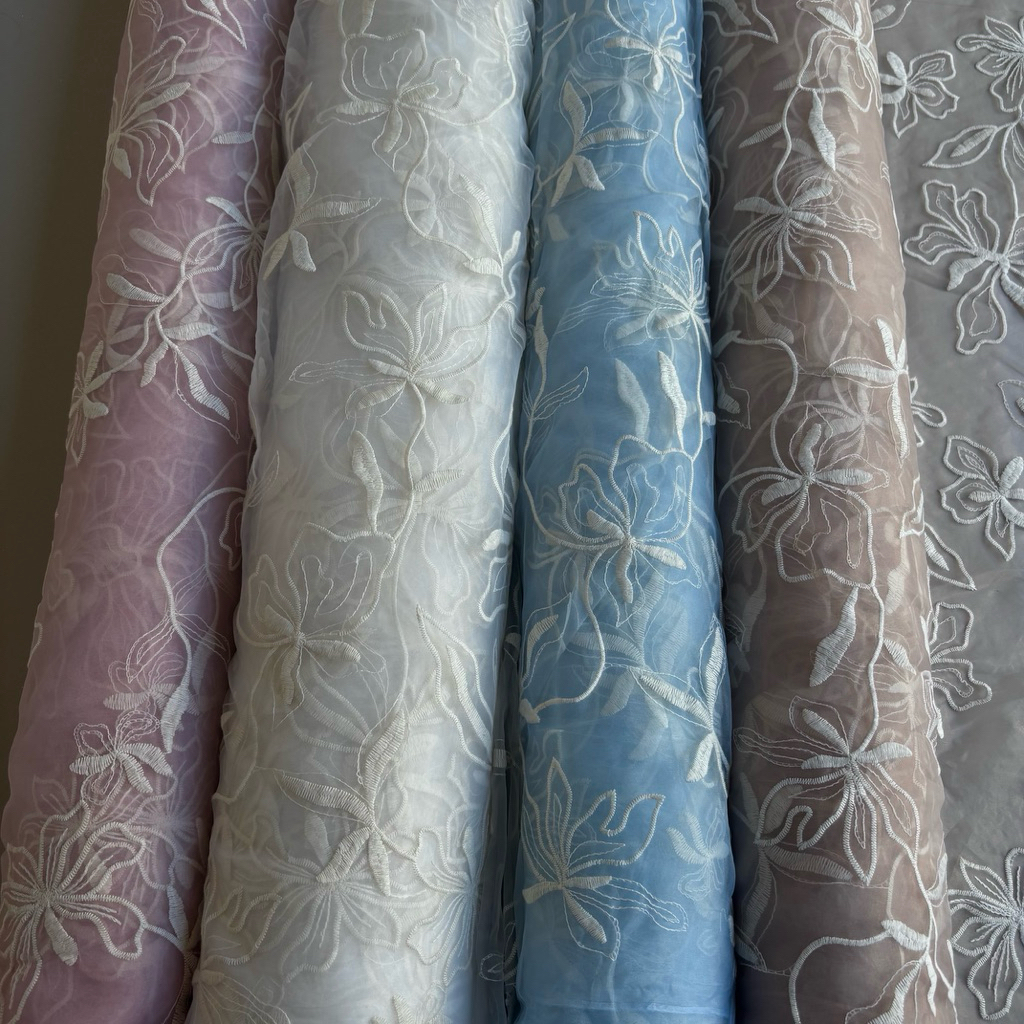 Kain Organza Bordir Motif Bunga