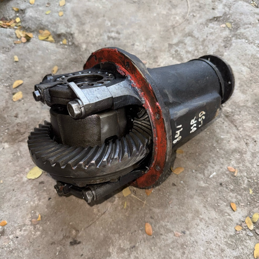 Final gear 841 belakang bonggol besar LSD jimny katana