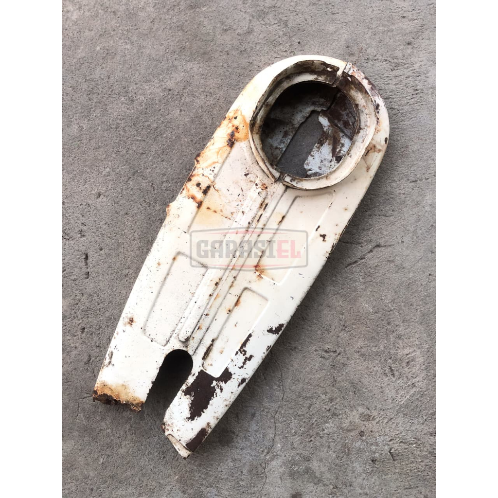 Tutup Rantai Honda C70 C700 C800 Shock Pendek Original