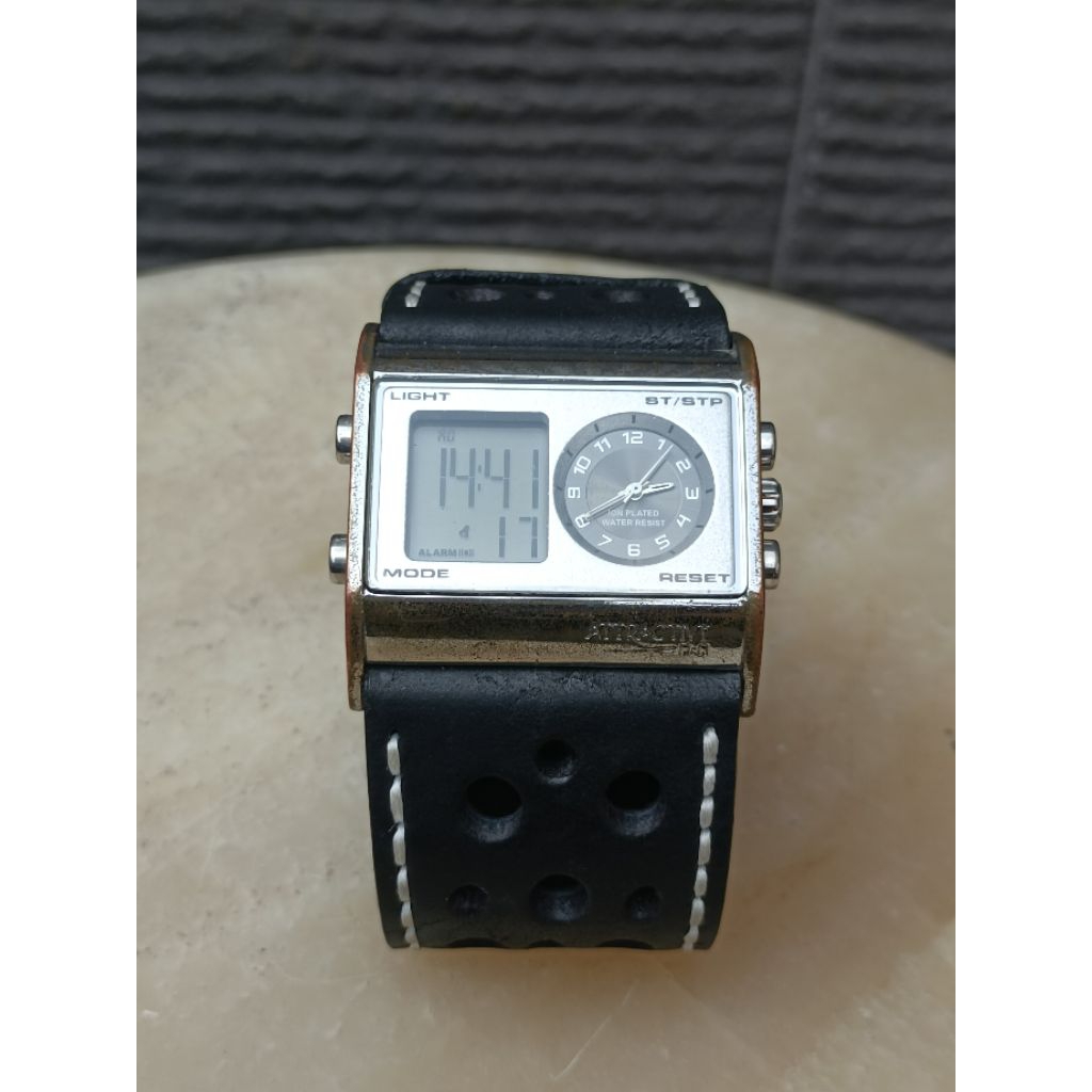 Thrifting bandung | Jam tangan QQ vintage edisi attractive