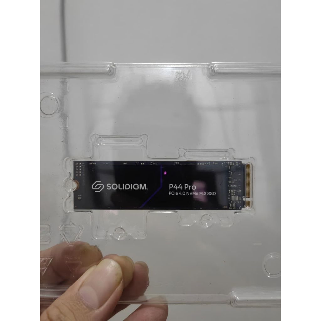 SSD Solidigm 1TB - Like new 100%