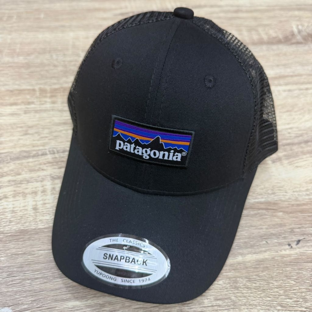 Topi Trucker Patagonia black Topi Baseball Import Unisex