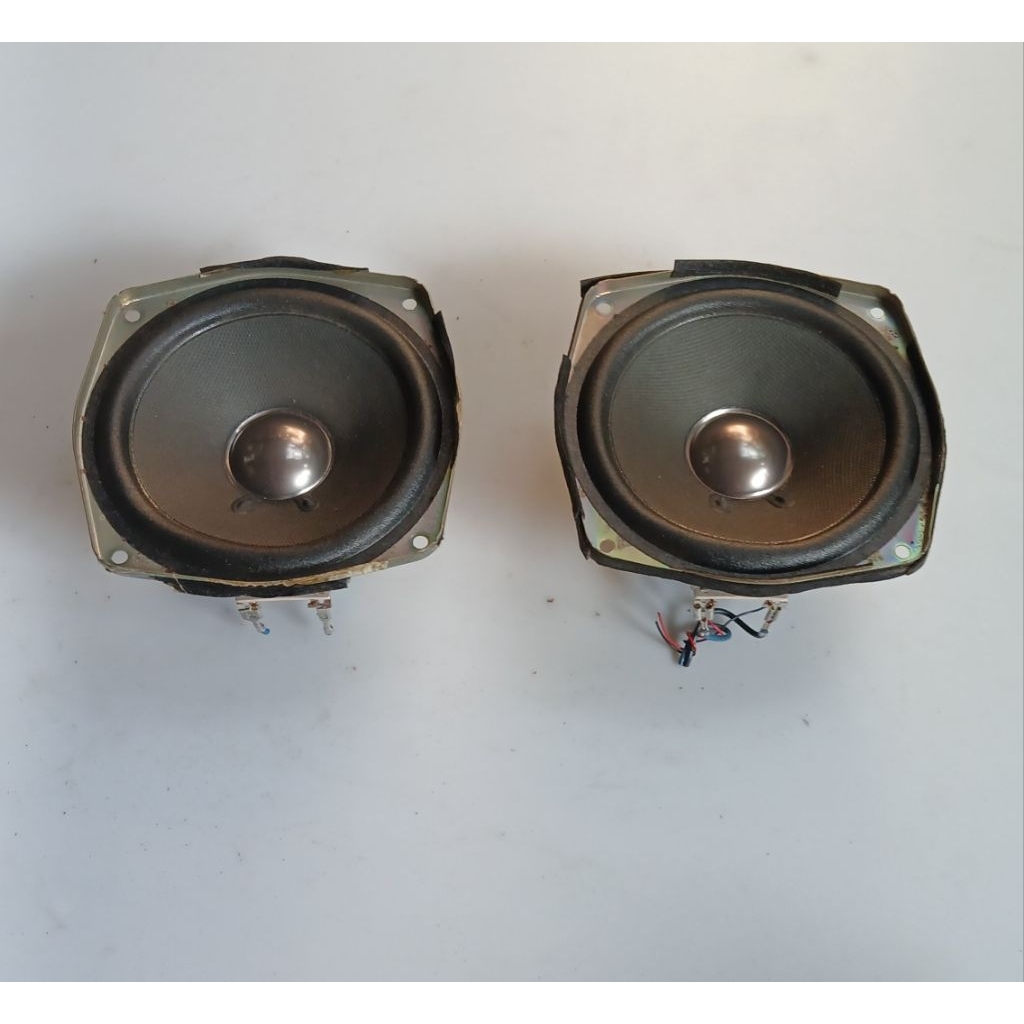 SEPASANG SPEAKER MIDLE COMPO AIWA MODEL SX-WNS888