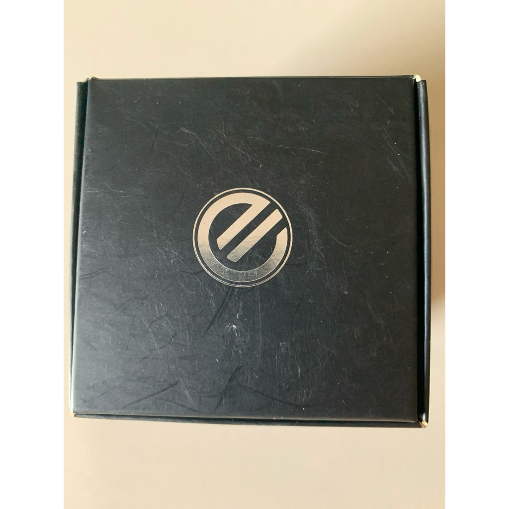 (MULTIFinds) PRELOVED - EUBIQ ITL4 Premium Adaptor International Socket