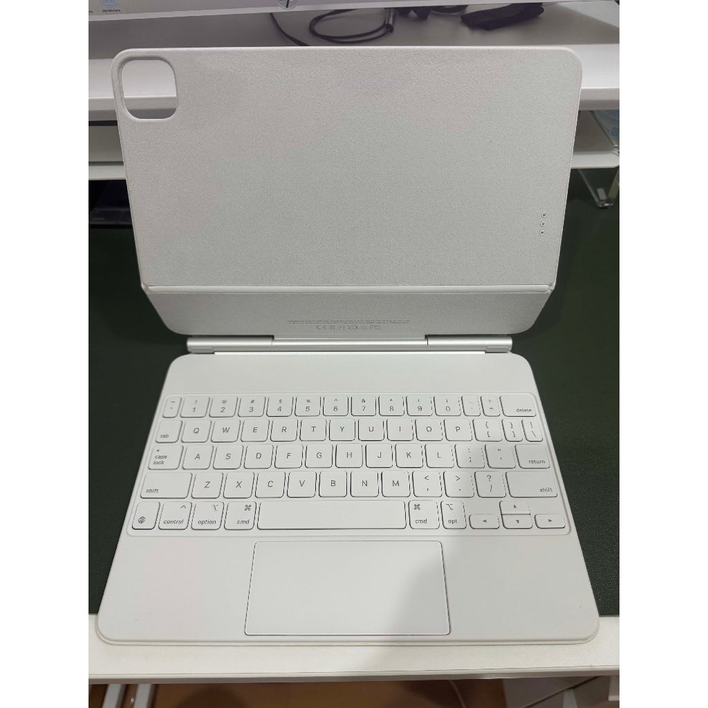 Apple Magic keyboard Untuk iPad Pro 11 & iPad Air 4, 5 Apple Original second