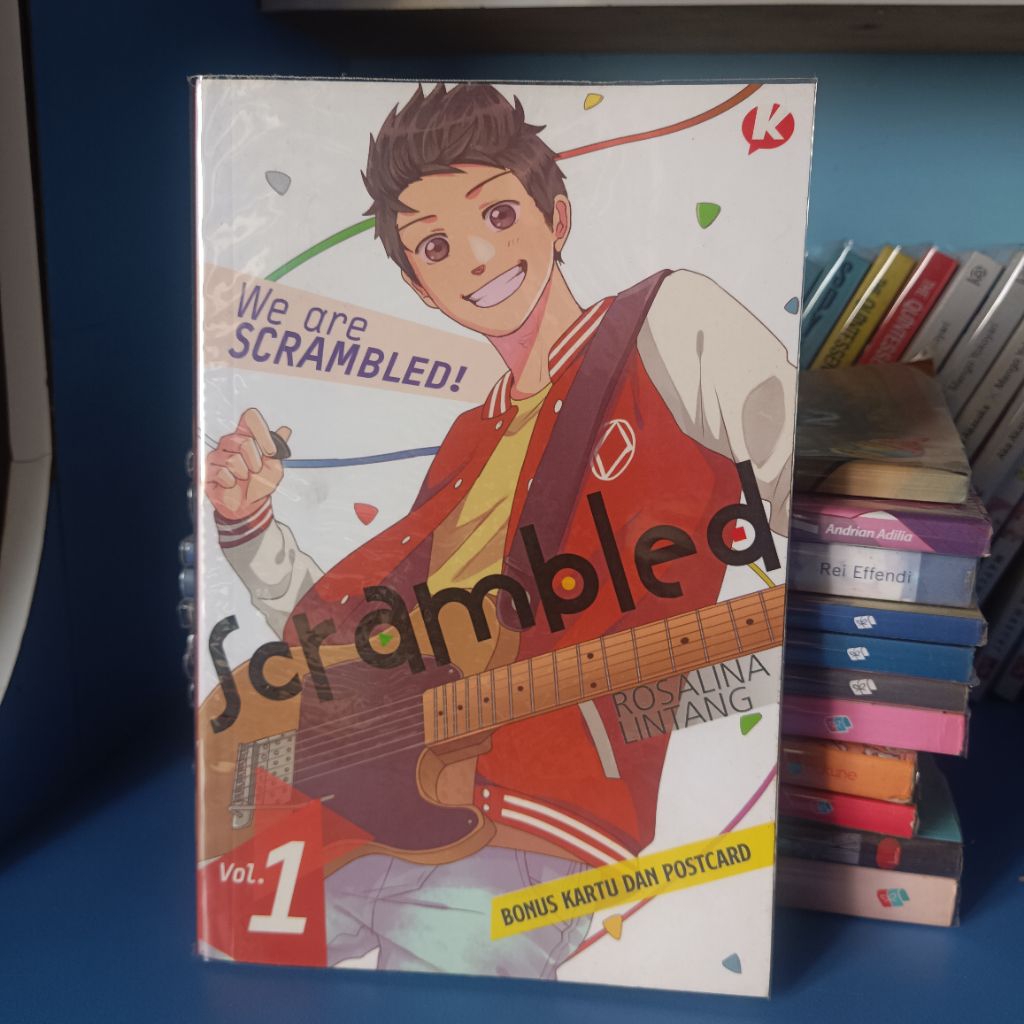[PRELOVED] Komik Scrambled: We are Scrambled Volume 1 - Rosalina Lintang