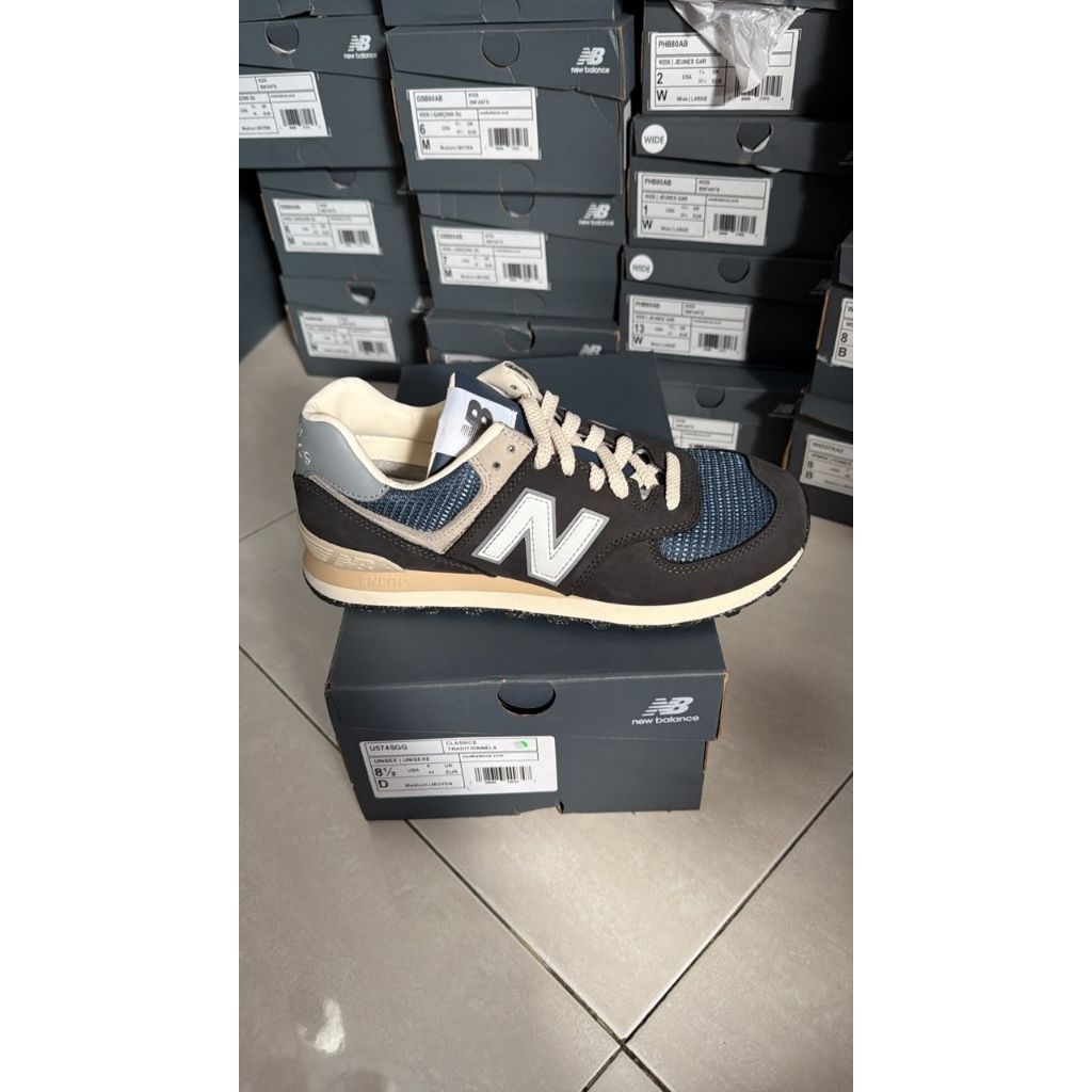 SEPATU SNEAKERS PRIA NB 574 CLASSIC (U574SGG)
