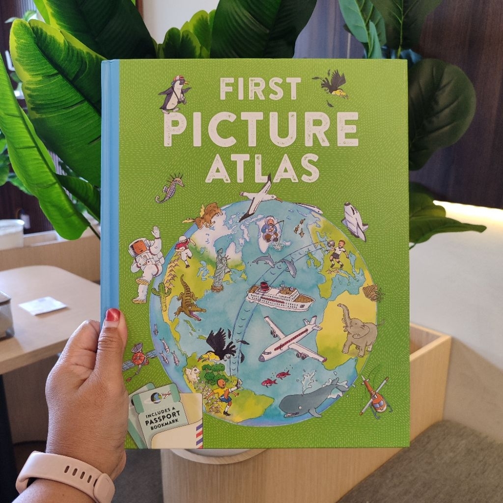 BIG BAD WOLF BOOKS • FIRST PICTURE ATLAS - REFERENCE BBW IMPORT