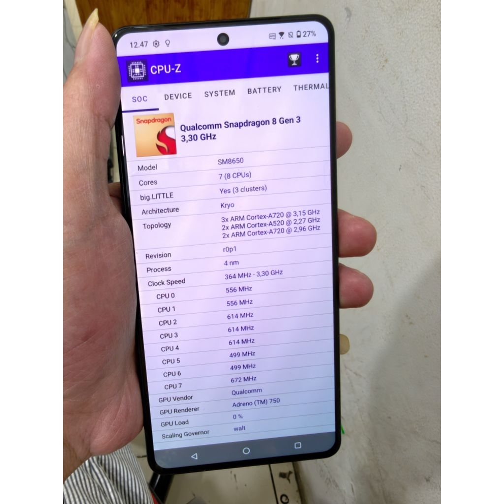 asus zenfone 11 ultra 12/256 second