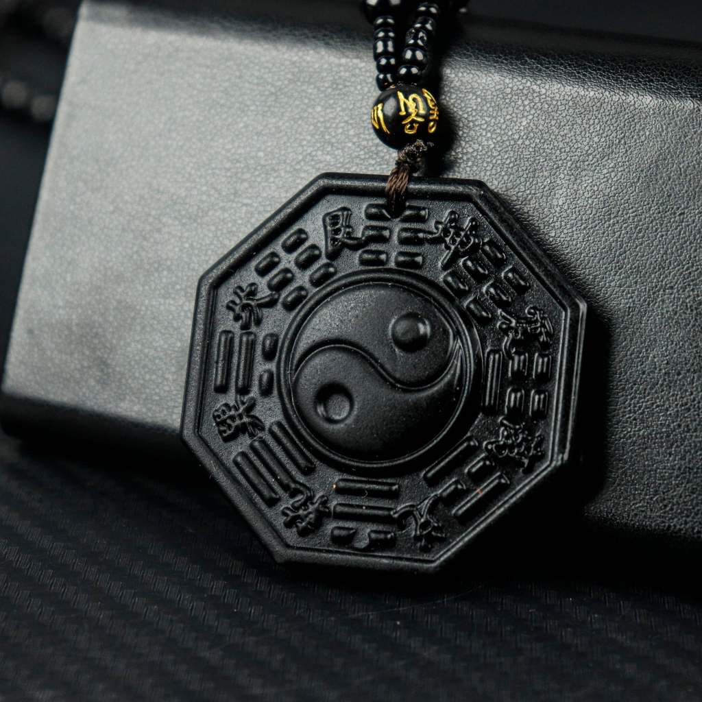 Kalung Batu Obsidian Hitam Yin Yang / Pendant Thaichi Patkwa Yinyang Premium High Quality - Kalung Y