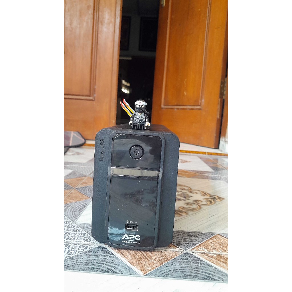 UPS APC 700VA 360W Easy BVX700LUI-MS Bekas ( Aki BARU )