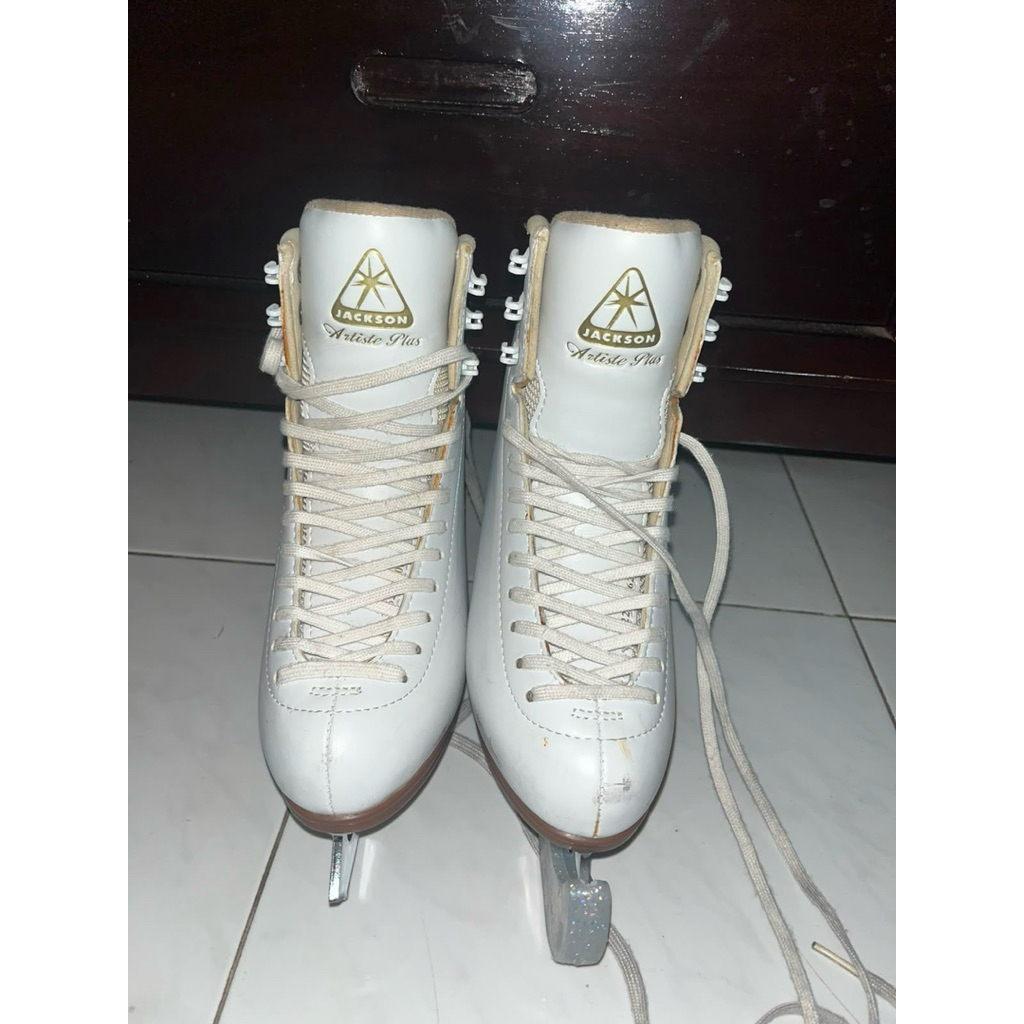 Ice Skating Shoes Jackson Artiste Plus Preloved