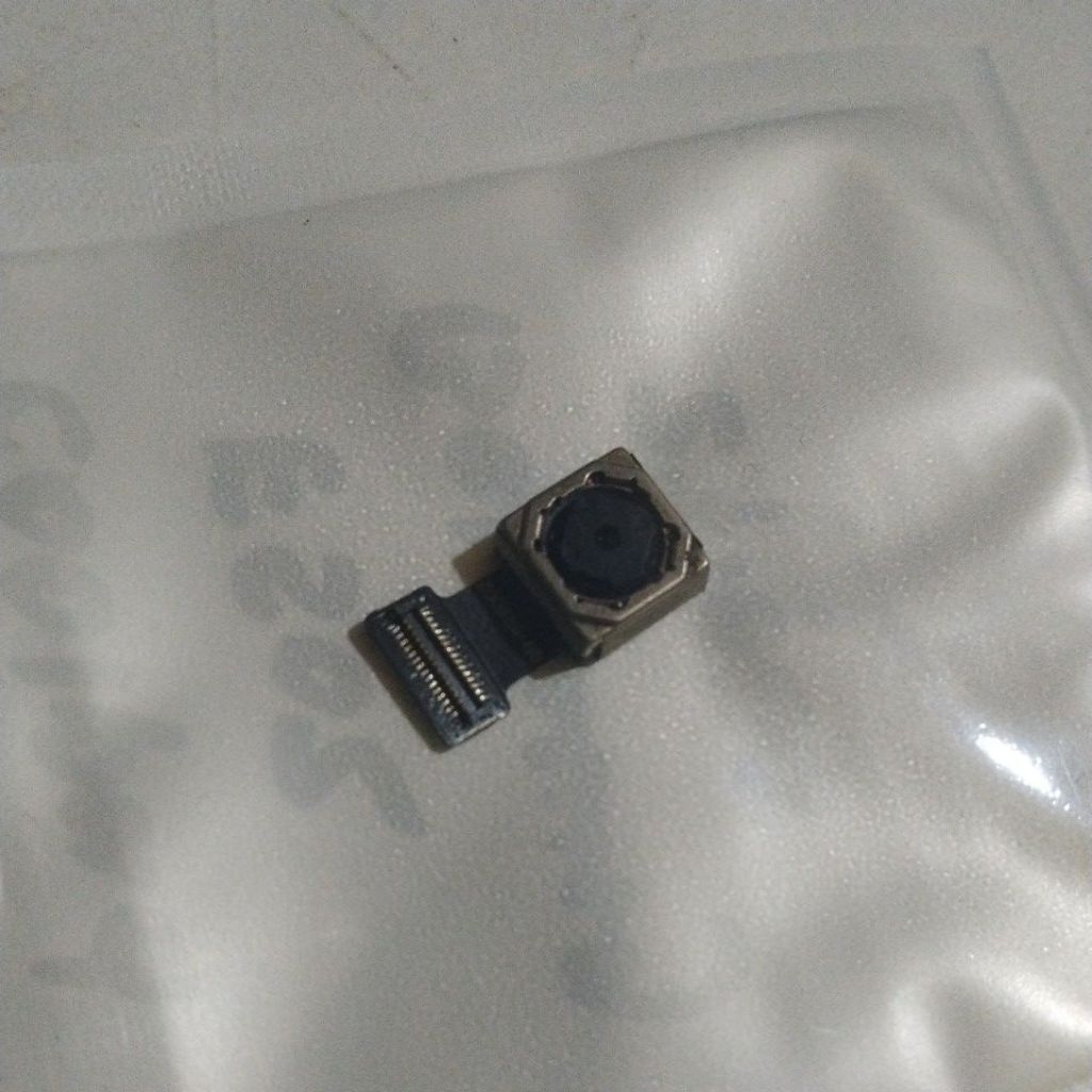 kamera Coolpad E502 ( Belakang ) original copotan