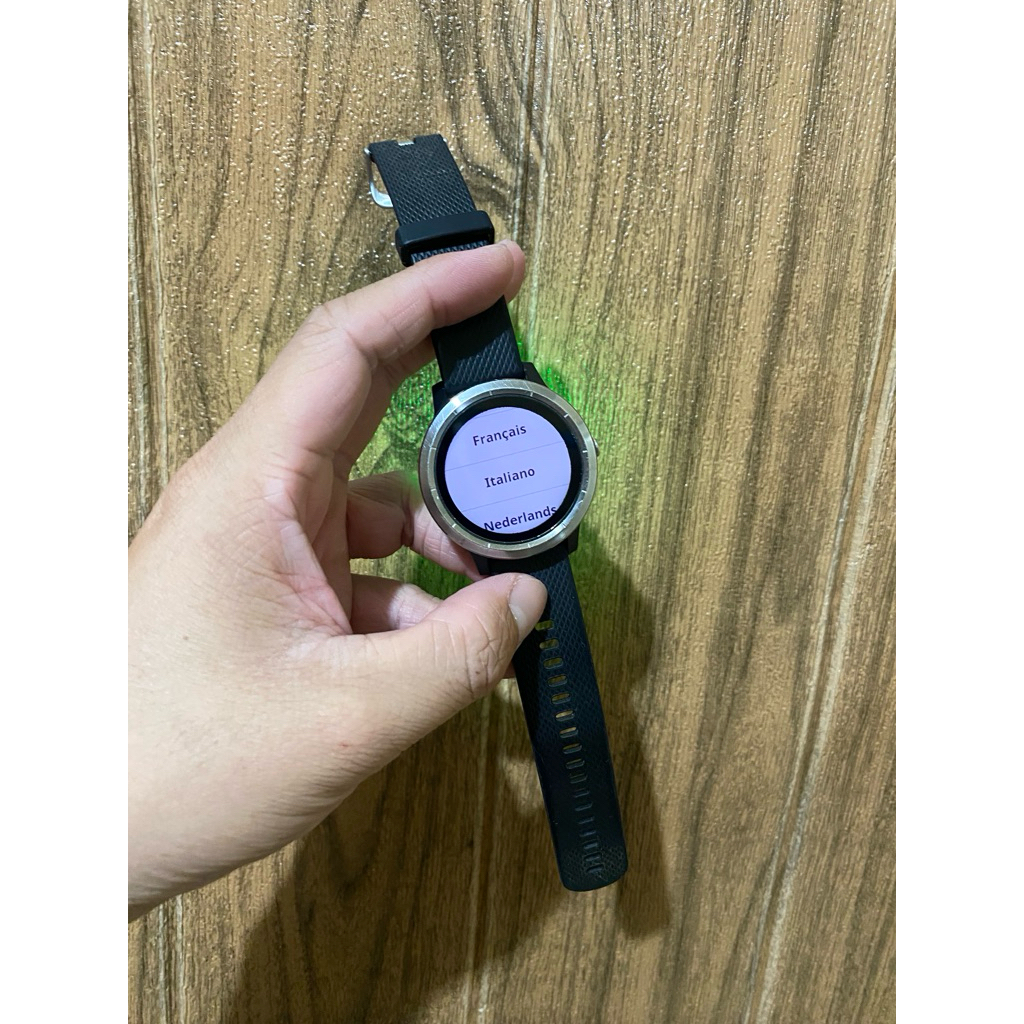 garmin vivoactive 3 Resmi