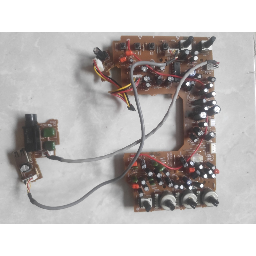 TONE CONTROL SPEAKER AKTIF POLYTRON PAS 28 B ORIGINAL