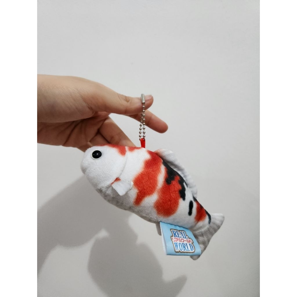 Amuse Keychain Boneka Ikan Koi Amuse