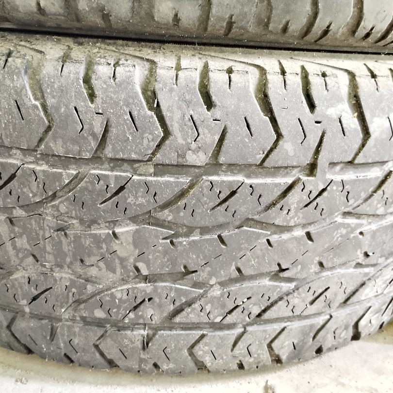 Ban 265/60 R18 Pajero Fortuner Trailblazer - Copotan Bekas GT Savero AT